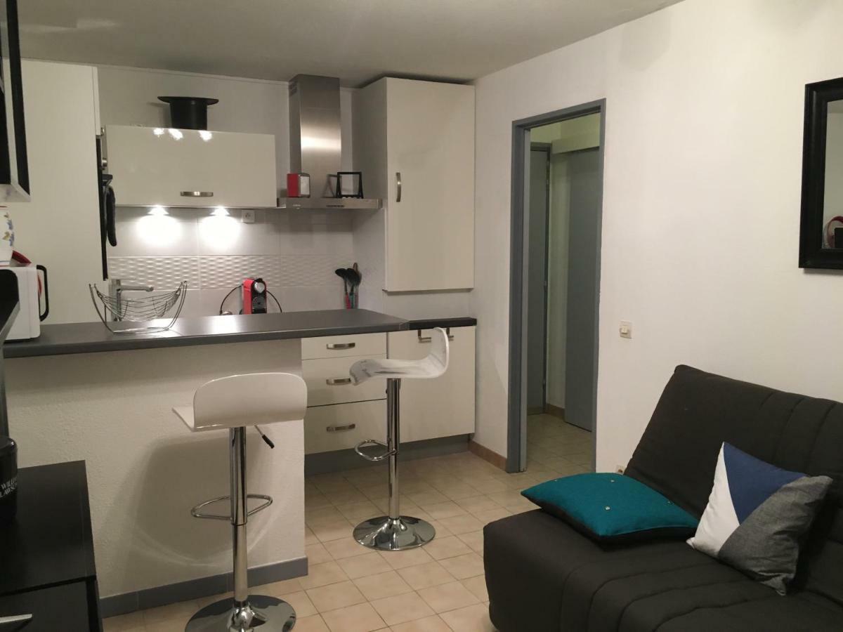 T2 Rez De Jardin 300M Plage De Beaucours Sanary Sur Mer 외부 사진