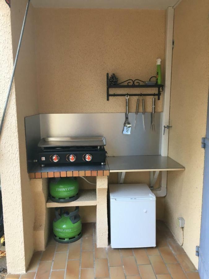 T2 Rez De Jardin 300M Plage De Beaucours Sanary Sur Mer 외부 사진